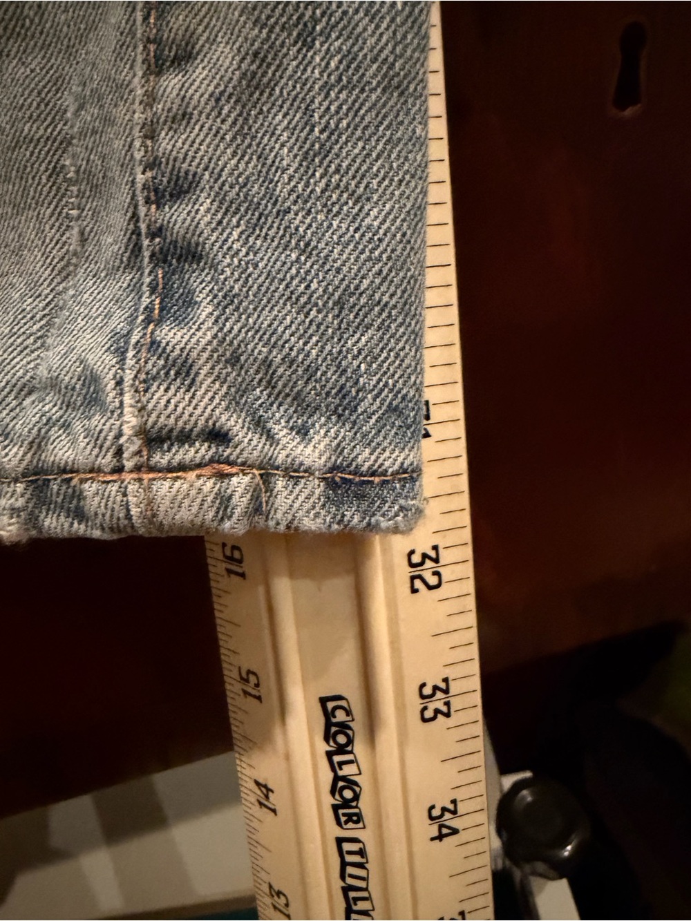 Polo Ralph Lauren 867 Jeans 32x32 Classic Straight Leg Distressed Light Wash - Picture 3 of 9